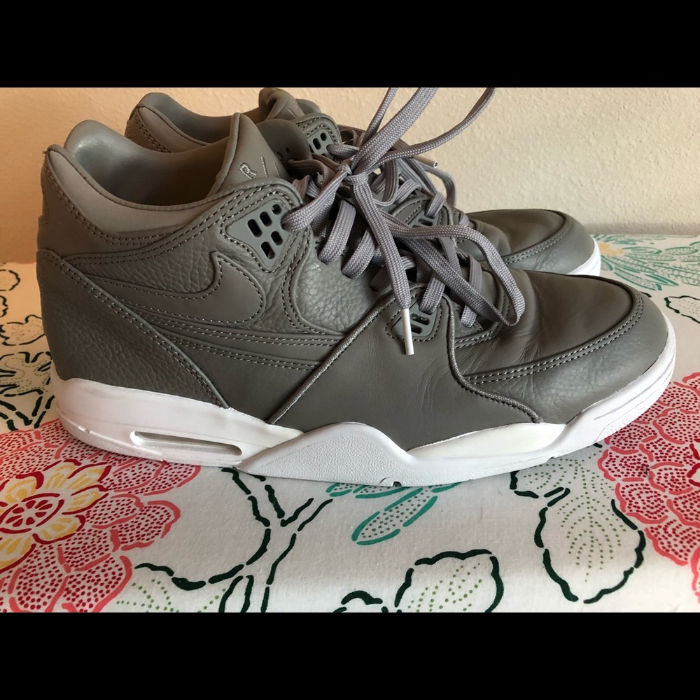 Nike 89’ Flight Lab